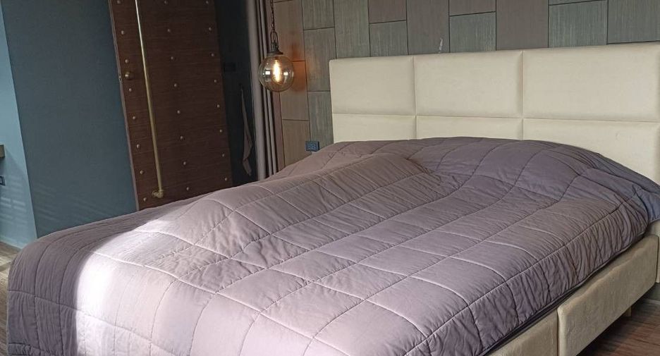 For sale 2 bedrooms condo in Bang Na, Bangkok