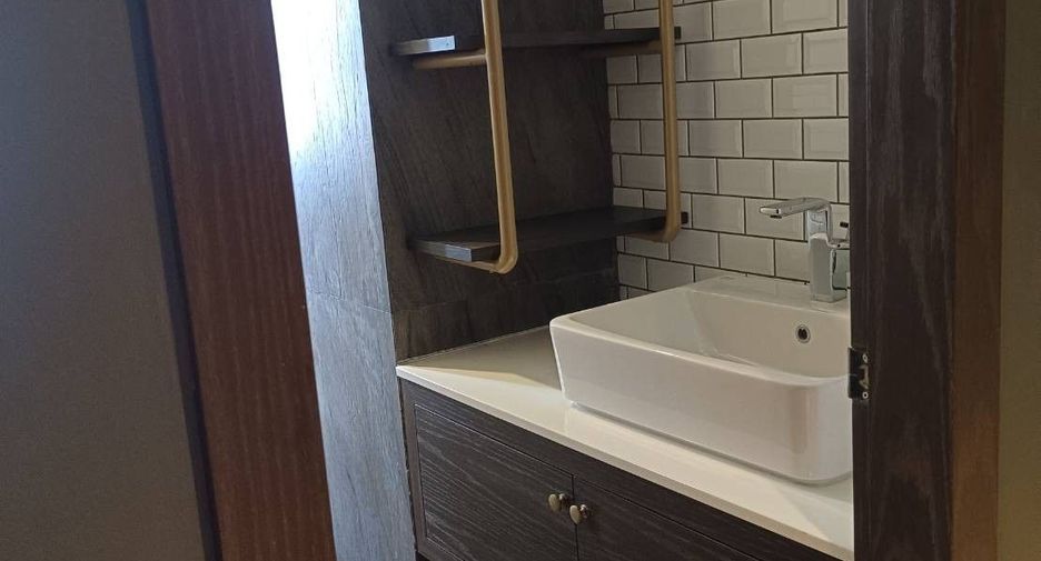 For sale 2 bedrooms condo in Bang Na, Bangkok