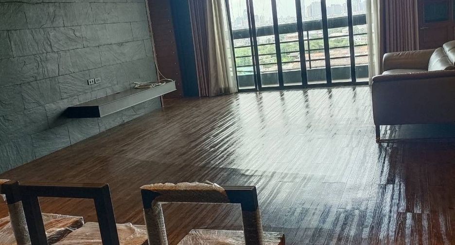 For sale 2 bedrooms condo in Bang Na, Bangkok