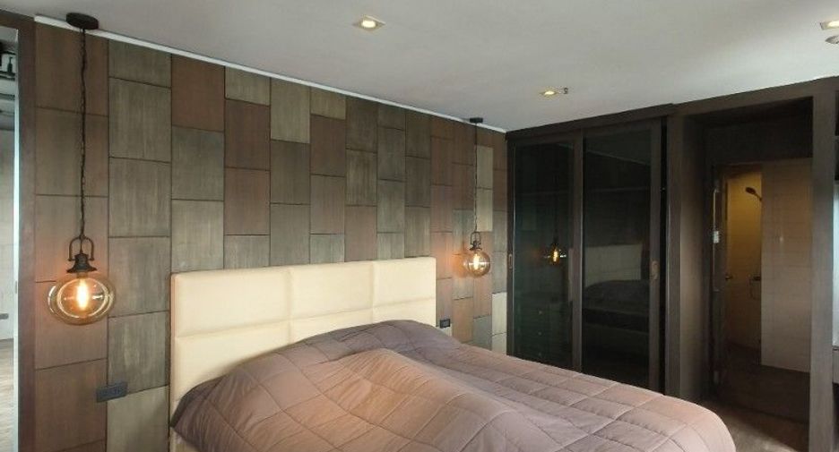 À vendre 2 chambres condo à Bang Na, Bangkok