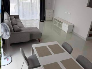 For rent 3 bedrooms townhouse in Mueang Phuket, Phuket