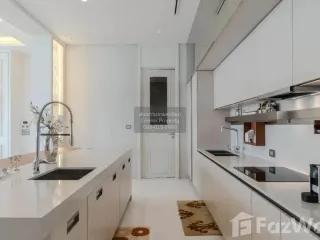 For sale 4 bedrooms condo in Pathum Wan, Bangkok