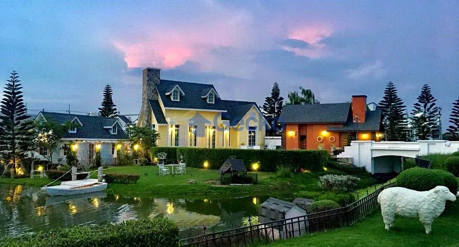 Haus zur Miete mit 3 Zimmer in Huay Yai, Pattaya