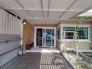 Haus zur Miete mit 3 Zimmer in Bang Lamung, Chonburi
