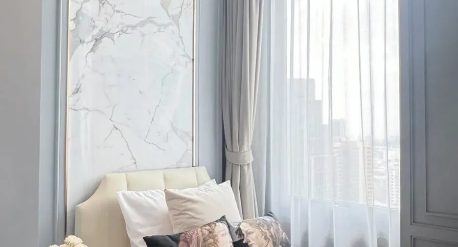 For rent 2 bedrooms condo in Sathon, Bangkok