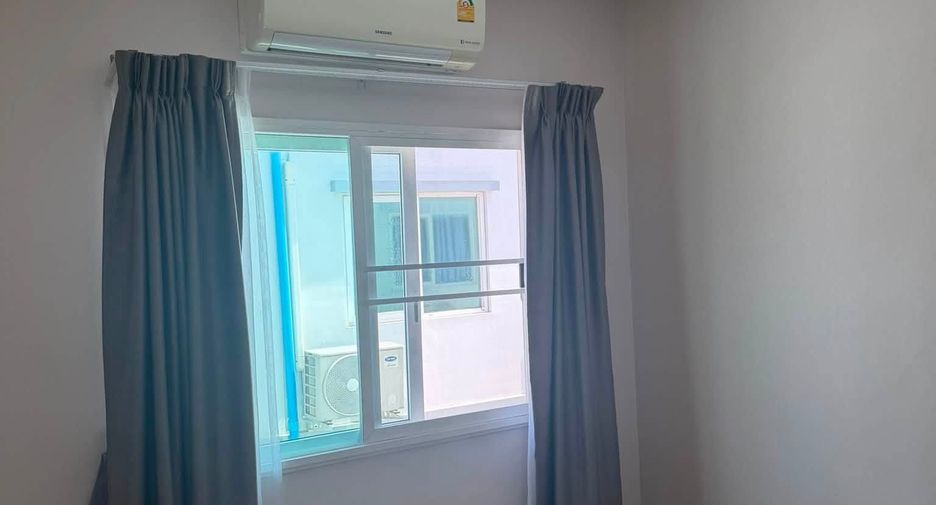 Casa adosada en venta de 3 habitaciones en Min Buri, Bangkok