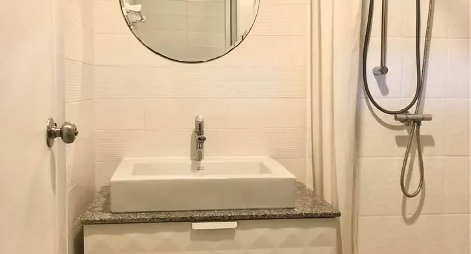 À vendre studio condo à Suan Luang, Bangkok