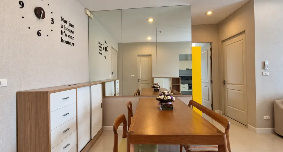 出售 2 卧室 公寓 在 Khlong San, 曼谷