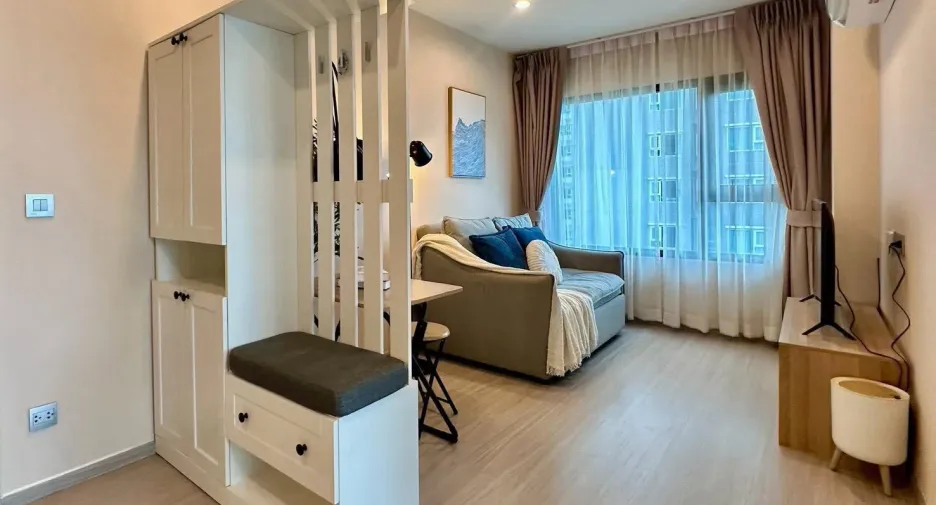 For sale 2 bedrooms condo in Mueang Samut Prakan, Samut Prakan