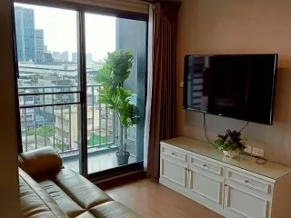 For rent 2 ベッドルーム condo in Phra Khanong, Bangkok