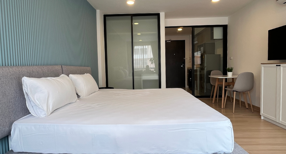 For rent 1 bed condo in Bangkok Noi, Bangkok