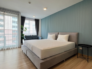 For rent 1 bed condo in Bangkok Noi, Bangkok