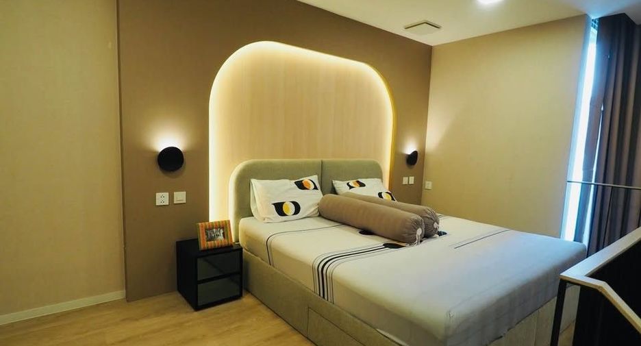 Casa en alquiler de 4 habitaciones en Saphan Sung, Bangkok