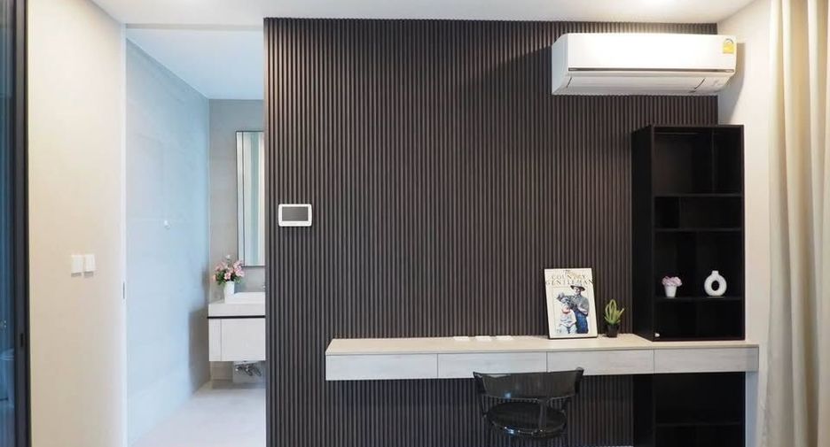Casa en alquiler de 4 habitaciones en Saphan Sung, Bangkok
