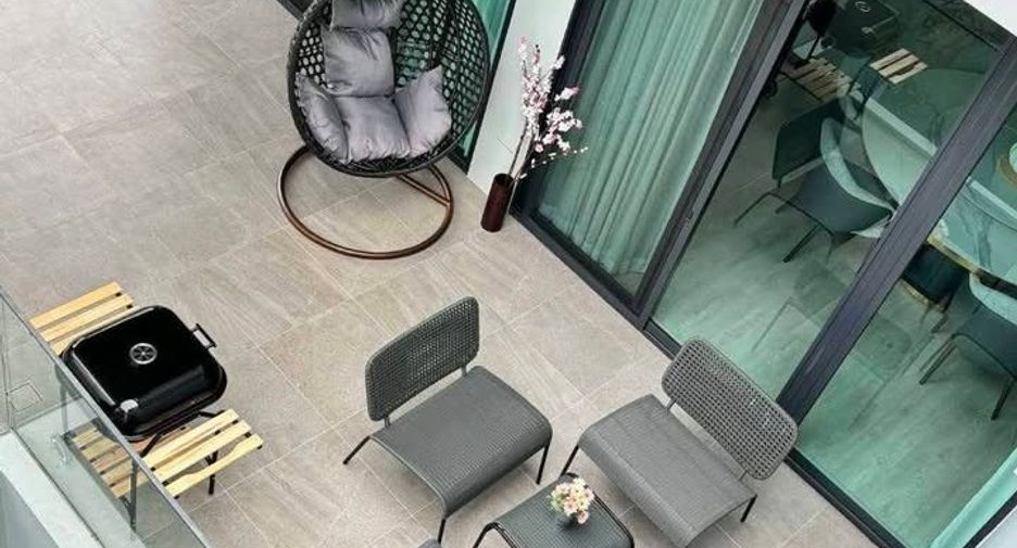 Casa en alquiler de 4 habitaciones en Saphan Sung, Bangkok