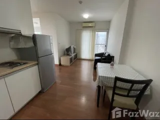 Condo en alquiler de 2 habitaciones en Thon Buri, Bangkok