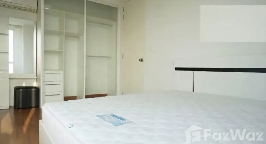 Condo en alquiler de 2 habitaciones en Thon Buri, Bangkok