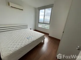 Condo en alquiler de 2 habitaciones en Thon Buri, Bangkok