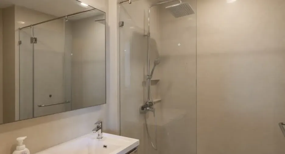À vendre et à louer 2 chambres condo à Khlong Toei, Bangkok
