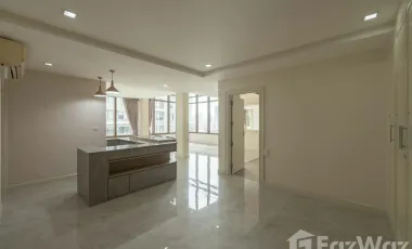 For sale and for rent 2 bedrooms condo in Khlong Toei, Bangkok
