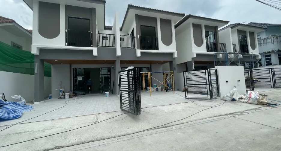 出售 4 卧室 独立屋 在 Phuket Town, 普吉