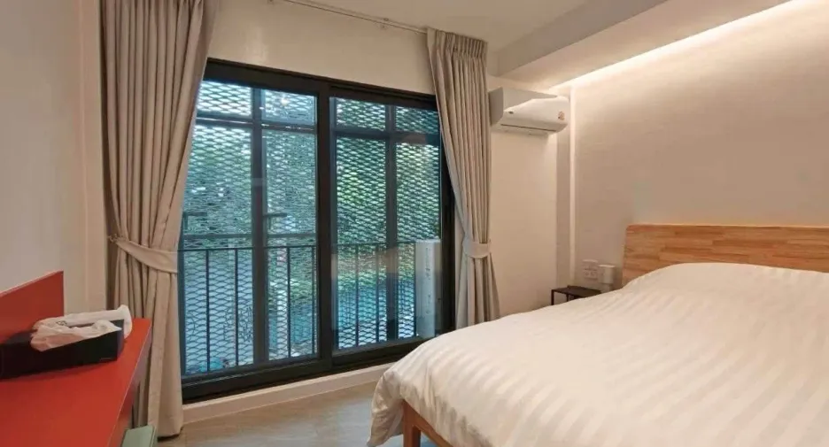 For rent 4 ベッドルーム retail Space in Phra Khanong, Bangkok