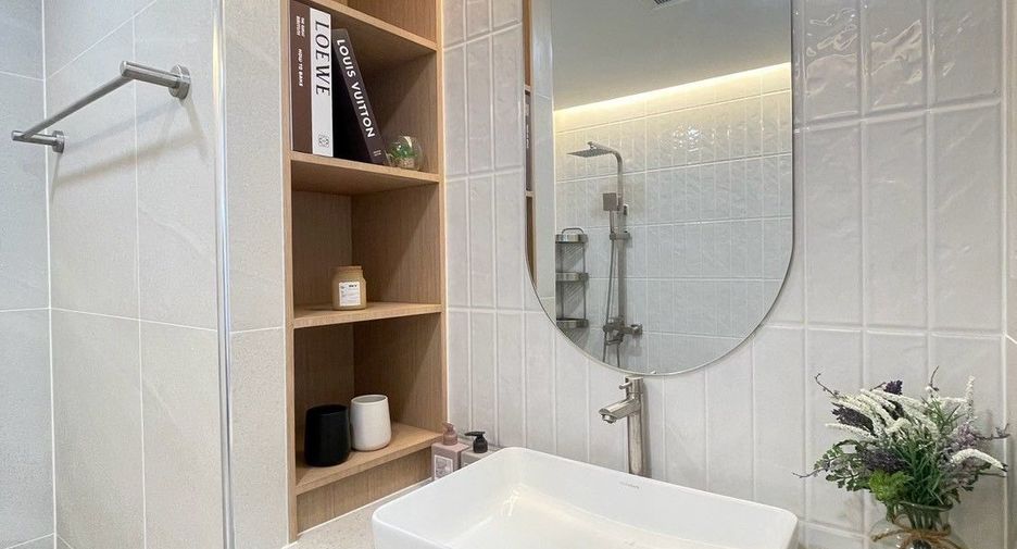For sale 1 bed condo in Watthana, Bangkok