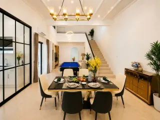 For rent 4 bedrooms villa in Bang Lamung, Chonburi