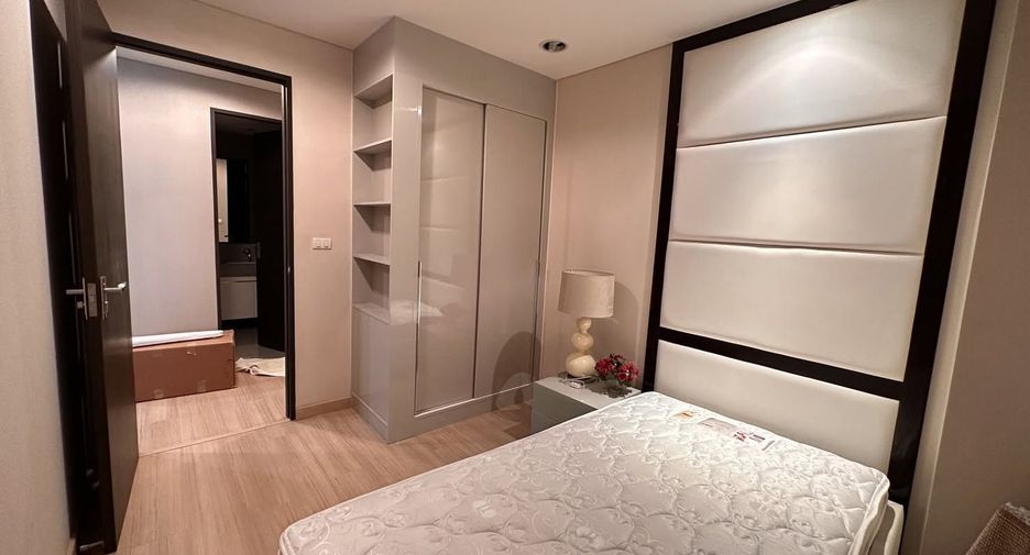 For sale 2 ベッドルーム condo in Pathum Wan, Bangkok