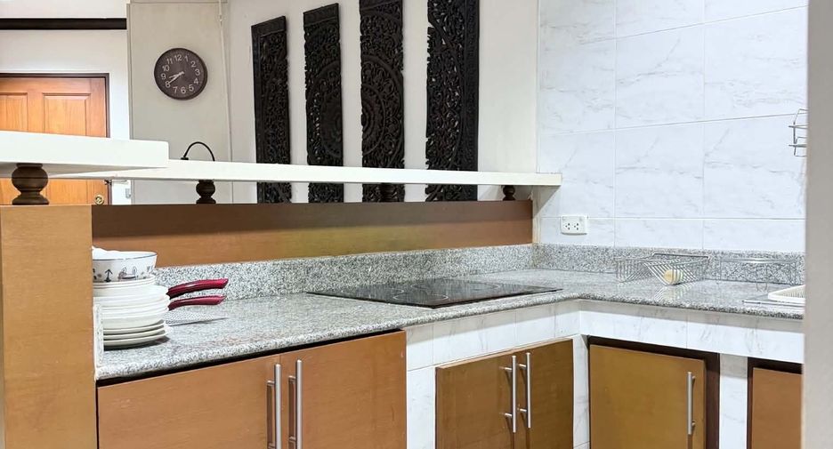 For rent 2 ベッドルーム condo in Watthana, Bangkok