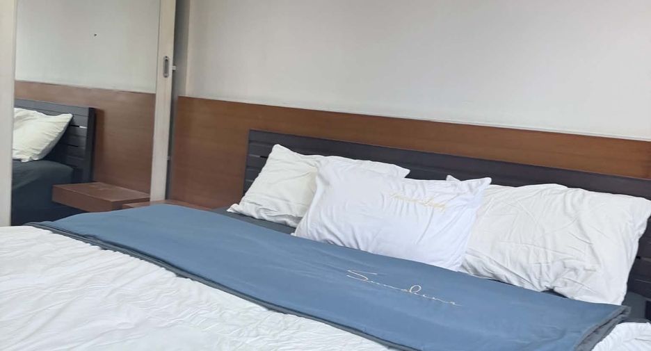 For rent 2 ベッドルーム condo in Watthana, Bangkok
