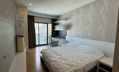 For rent 1 bed condo in Phaya Thai, Bangkok