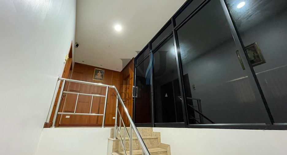For sale and for rent 5 bedrooms villa in Jomtien, Pattaya