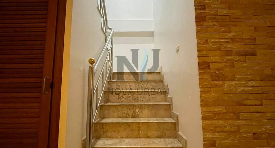 For sale and for rent 5 bedrooms villa in Jomtien, Pattaya