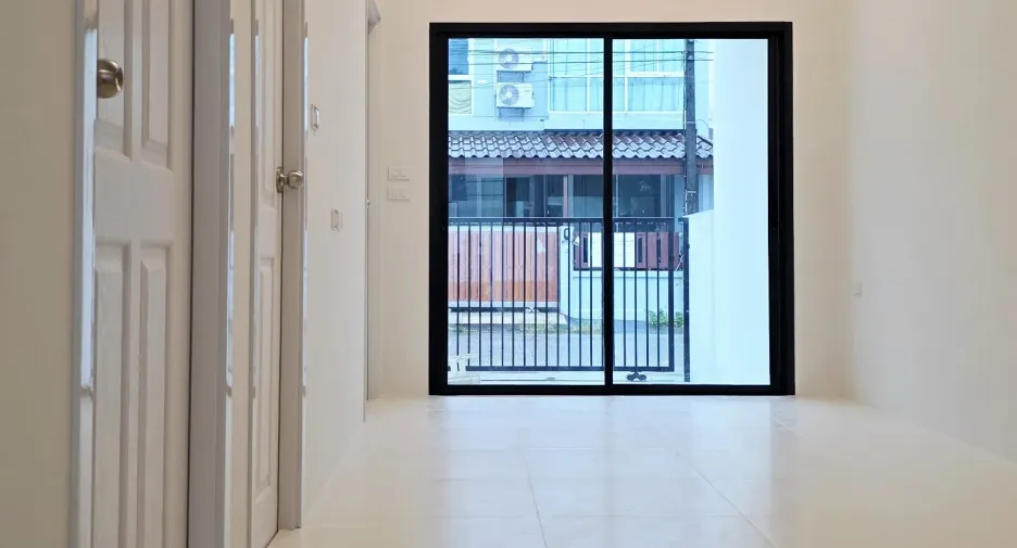 Reihenhaus zum Kauf mit 2 Zimmer in Mueang Phuket, Phuket