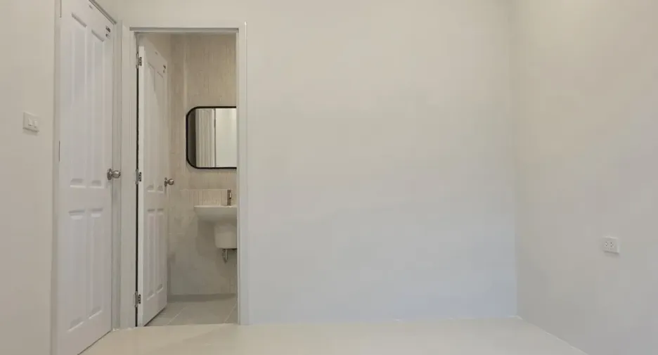 Reihenhaus zum Kauf mit 2 Zimmer in Mueang Phuket, Phuket