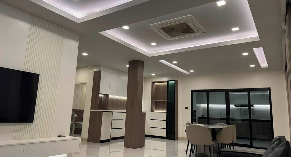 Haus zur Miete mit 5 Zimmer in Bang Lamung, Chonburi