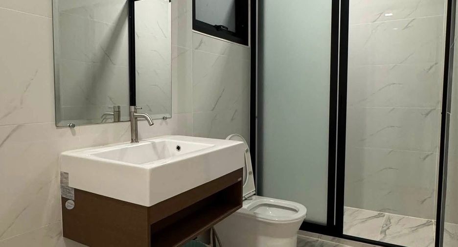 Haus zur Miete mit 5 Zimmer in Bang Lamung, Chonburi