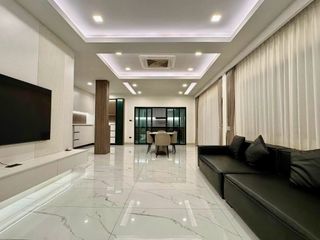 For Rent 5 Bedroom House In Bang Lamung, Chonburi