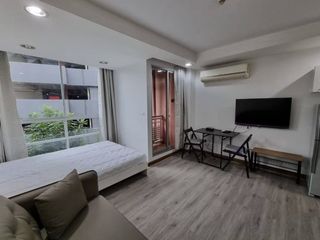 À louer studio condo à Din Daeng, Bangkok