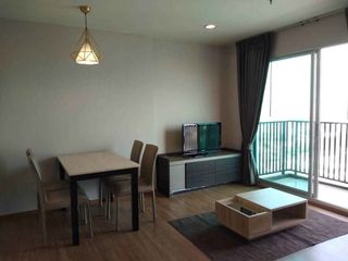 For rent 2 bedrooms condo in Yan Nawa, Bangkok