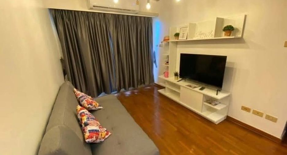 Wohnung zur Miete mit 2 Zimmer in Yan Nawa, Bangkok