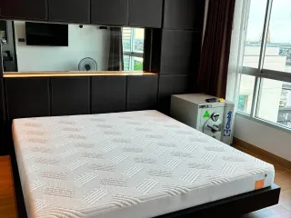 Condo en venta de 1 habitaciones en Yan Nawa, Bangkok