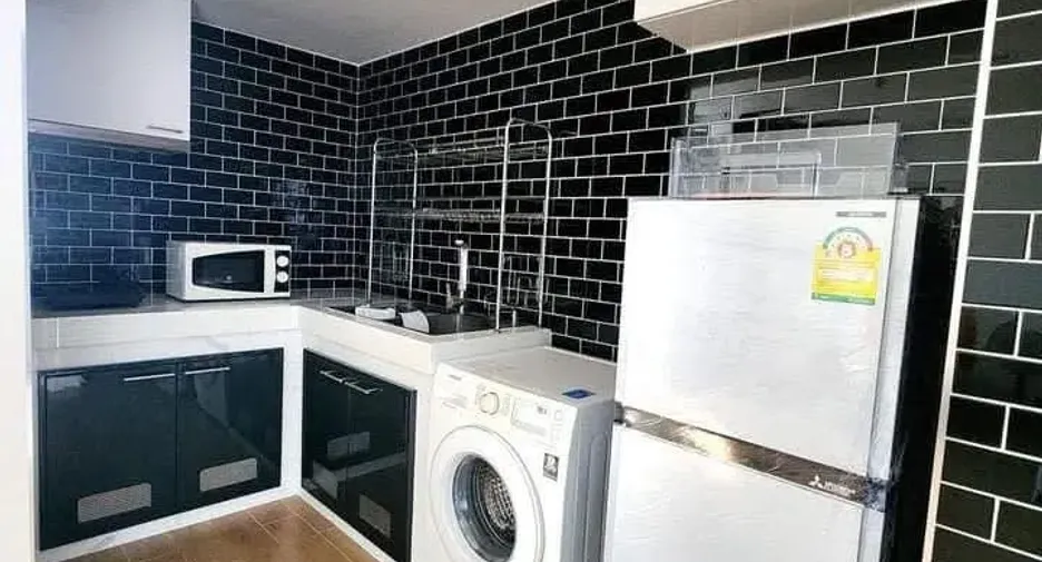For sale 1 bed condo in Yan Nawa, Bangkok