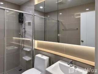 Продажа 2 спальни кондо в Щаттхана, Бангкок