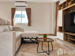 For sale 3 bedrooms house in Wang Thonglang, Bangkok