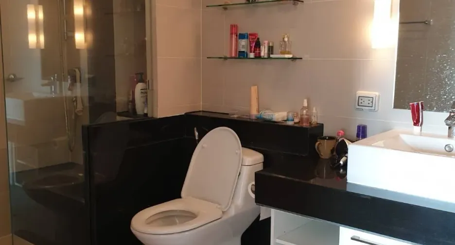 For sale 2 bedrooms condo in Bang Kho Laem, Bangkok