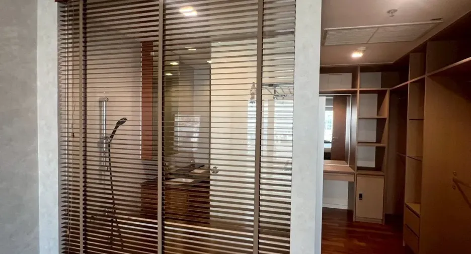For sale and for rent 1 bed condo in Sathon, Bangkok