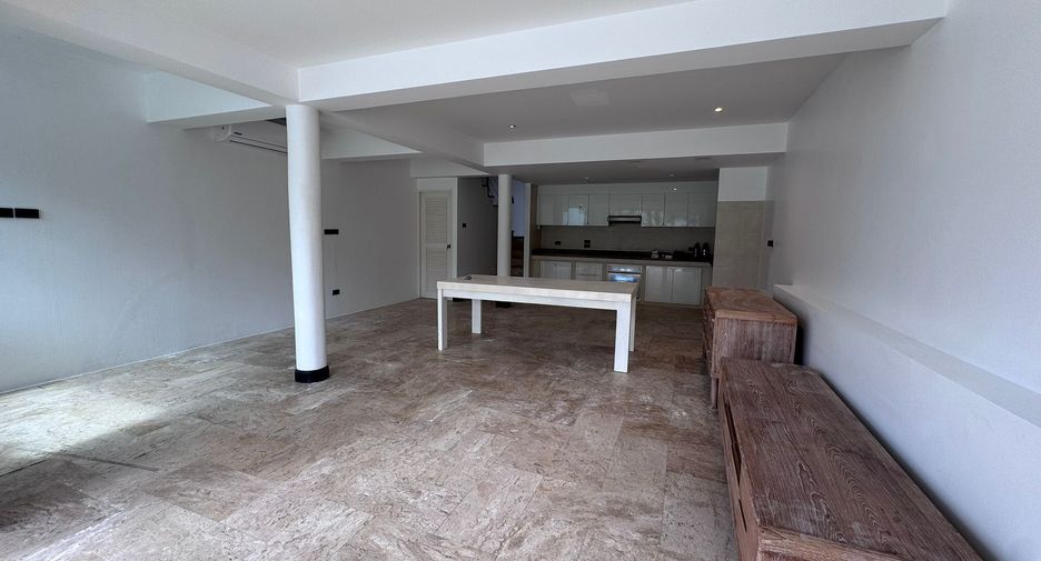 À vendre et à louer 3 chambres villa à Kathu, Phuket