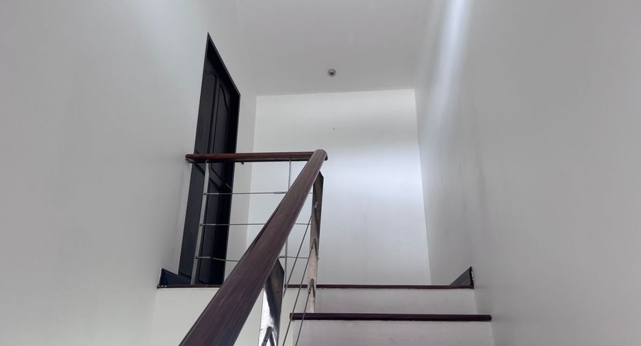À vendre et à louer 3 chambres villa à Kathu, Phuket